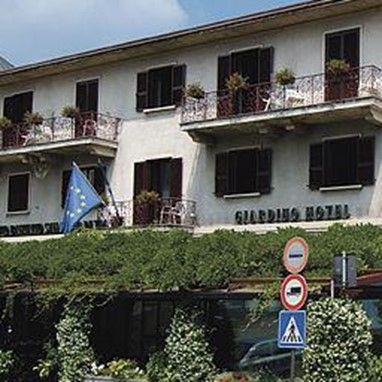 Hotel Giardino Arona