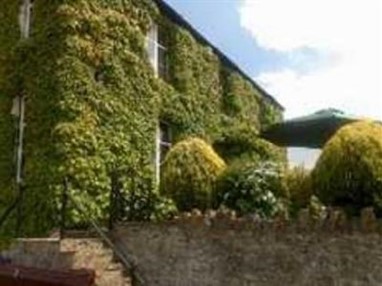 Court Farm Bed and Breakfast Newport (Wales)