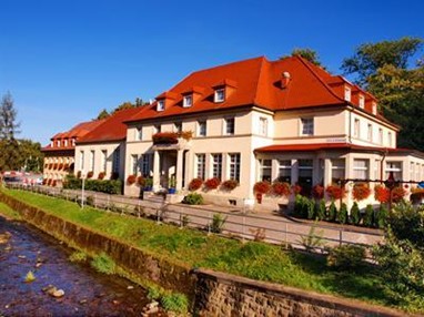 Sächsisches Haus Parkhotel Berggießhübel