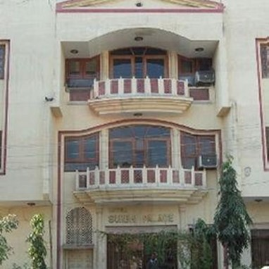 Hotel Surbhi Palace