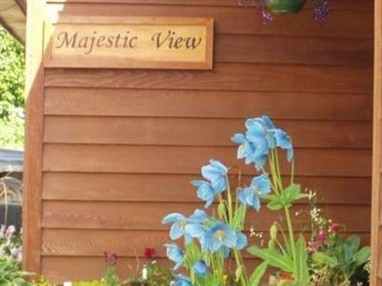 Maria's Majestic View Bed & Breakfast