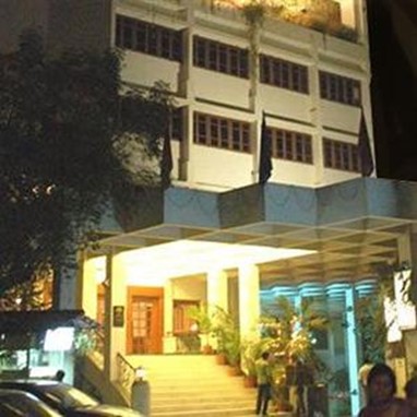 Yuvraj Hotel