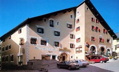 Klarer Hotel