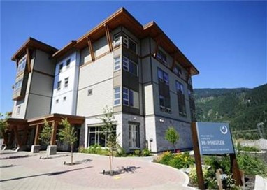 Hostelling International Whistler Youth Hostel