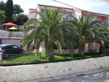 Apartments Palms