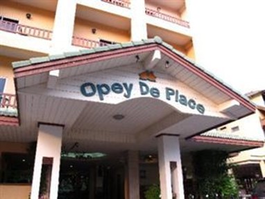 Opey de Place Hotel