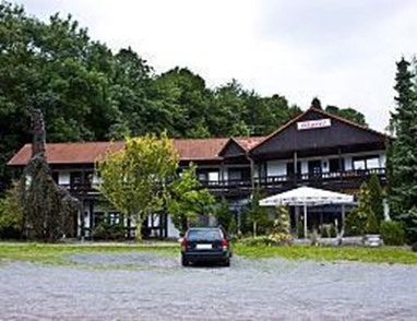 Gasthaus & Motel Zur Festwiese
