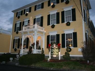 Inn by the Bandstand