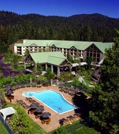 Tenaya Lodge at Yosemite