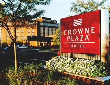 Crowne Plaza Hotel Boston Natick
