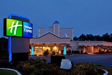 Holiday Inn Express Charleston Summerville