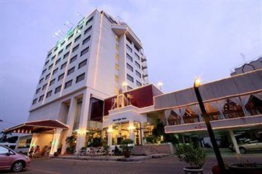 Louis Tavern Hotel Bangkok