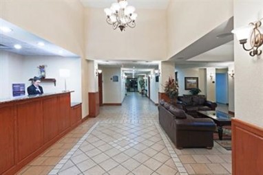 Holiday Inn Express Suites Vinita