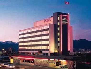 Howard Johnson Plaza Hotel Vancouver
