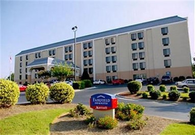 Fairfield Inn & Suites Hanes Mall Winston Salem