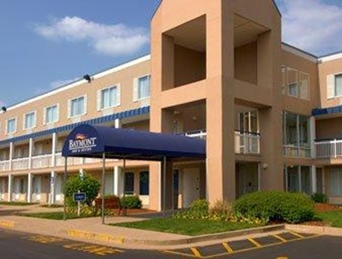 Baymont Inn and Suites- Louisville East