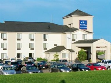 AmericInn Hotel & Suites Rochester Airport