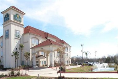 La Quinta Inn & Suites Pearland