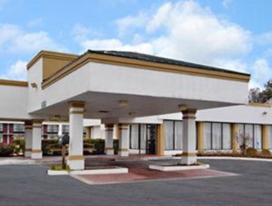 Ramada Inn and Conference Center - Conyers