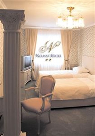 Nelisse One Hotel
