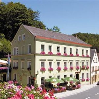 Goldener Hirsch Hotel-Gasthof