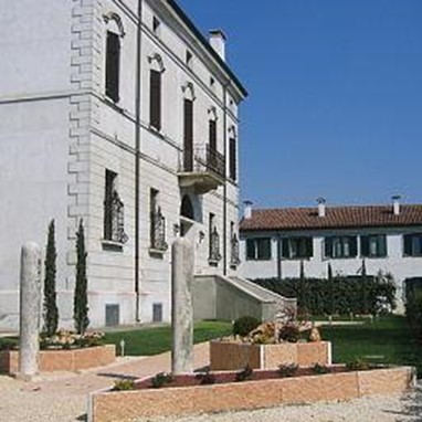 Residenza La Villa Hotel Mantua
