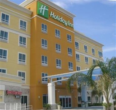Holiday Inn Kemah (near boardwalk)