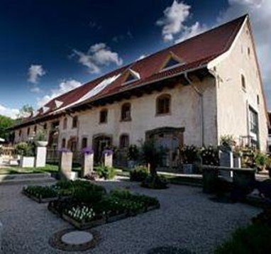 Rainhof Scheune Hotel Kirchzarten