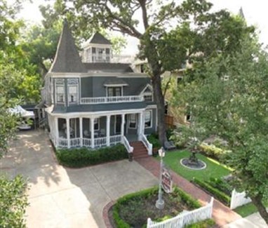 Saras Bed & Breakfast Inn Houston