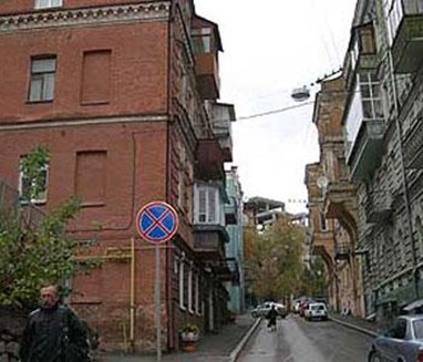 Квартира посуточно в Михайловском переулке 20