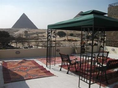 Pyramids View Inn
