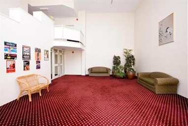 McMillan Gardens Furnished Accommodation Griffith Canberra
