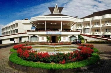 Grand Mutiara Hotel Berastagi