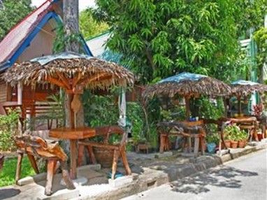 Pong Phen Guesthouse and Bungalows
