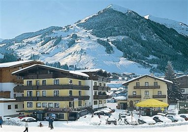 Hotel Alpina Saalbach-Hinterglemm