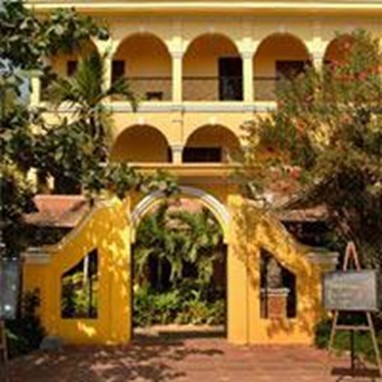 Angkor Hotel Auberge Mont-Royal
