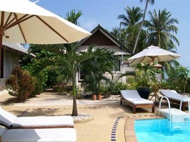 Weekender Villa Beach Resort