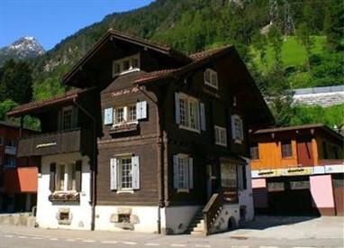 Gotthard Backpacker