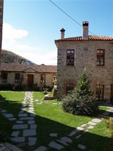 Agios Germanos Traditional Hotel