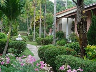 Holiday Village & Natural Garden Resort