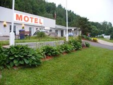 Motel Au Rocher