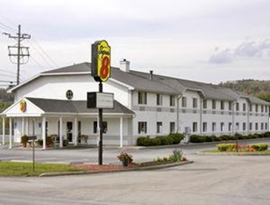 Super 8 Motel Clearfield