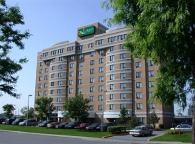 Quality Hotel Montreal East Olympic Parc