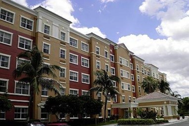 Extended Stay Deluxe Miami - Airport - Doral