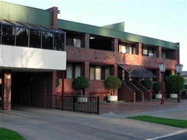 Nirebo Motel