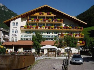 Garden Hotel Moena