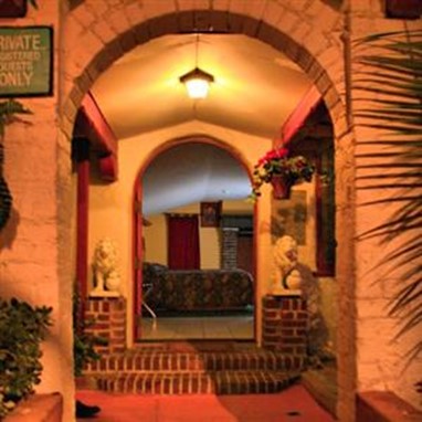 Santa Cruz Inn