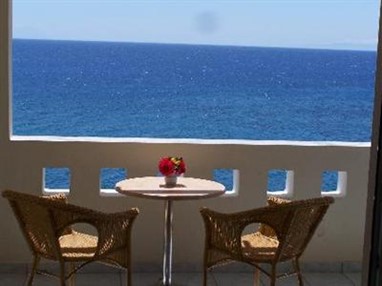 Sea Breeze Apartments Agios Emilianos