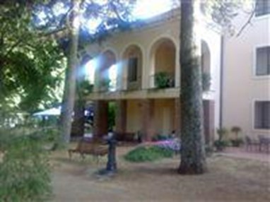 Hotel Villa Del Cardinale Norma
