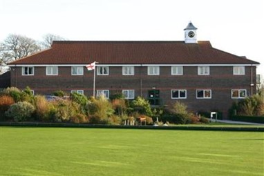 Bells Hotel and the Forest of Dean Golf & Bowls Club